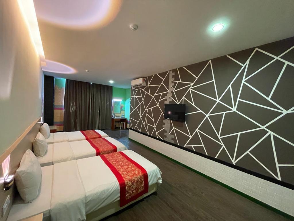 N&L Hotel 쿠알라트렝가누 외부 사진